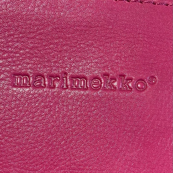 Marimekko Handbags - Rare pink Marimekko leather zipped case 13.5 x 11 inches